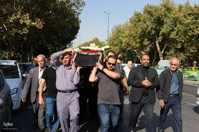 تشییع پیکر مرحوم عباس صناعت در اصفهان