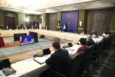 ارتباط تصویری رهبر انقلاب با ستاد ملی مبارزه با کرونا