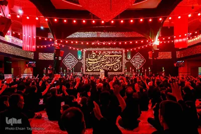عزاداری شب چهارم محرم حسینیه اعظم زنجان‎‎