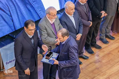 تقدیر از برگزیدگان در نوزدهمین جشنواره ابن سینا