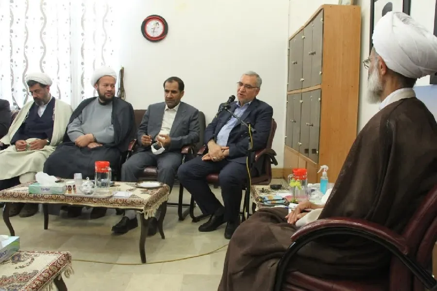نیروهای متدین و انقلابی به فرزندآوری دعوت شوند