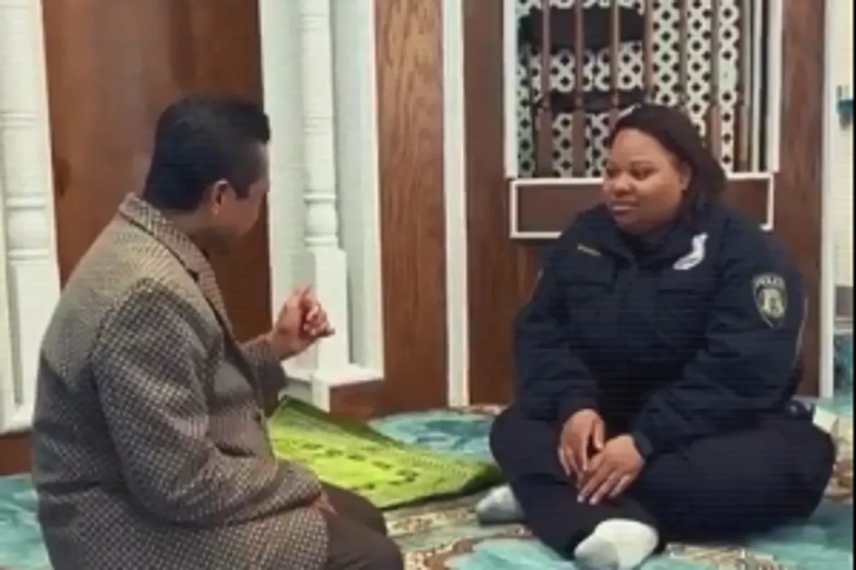 Wata ‘yar sandan Amurka ta musulunta a wani masallaci a birnin New York