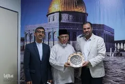 Mengundang Organisasi MAPIM Malaysia untuk Berpartisipasi dalam Pameran Alquran di Teheran