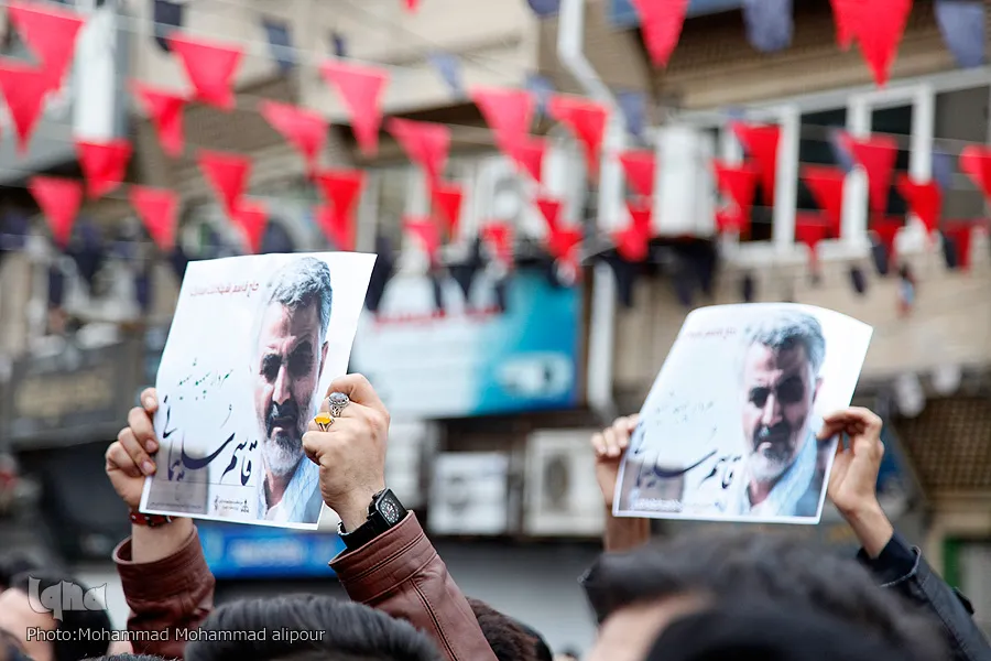 Ahvaz'da şehit Korgeneral Süleymani için cenaze töreni düzenlendi