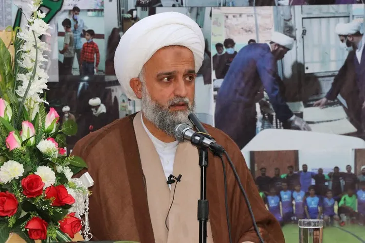راه‌ برون‌رفت مشكلات از منظر قرآن / انتقاد از برقرار بودن سفرهای خارجی و تعطیلی نماز جماعت