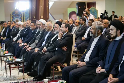 تجدید میثاق وزیر و سفرای وزارت خارجه با آرمان های امام