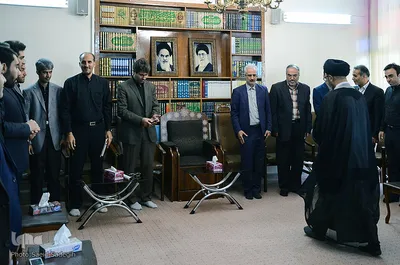 دیدار جمعی از جهادگران دانشگاهی با نماینده ولی فقیه
