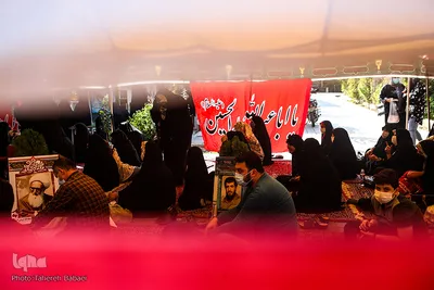 مراسم دعای پرفیض عرفه در گلزار شهدا