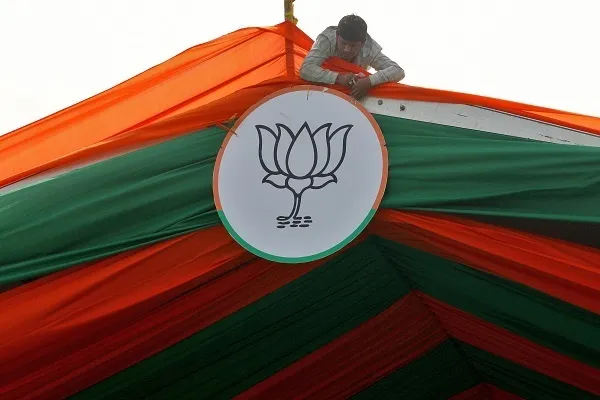 हिंदू चरमपंथी संगठनों द्वारा इस्लाम विरोधी प्रदर्शन