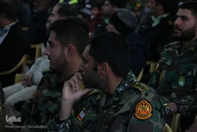 جشن مبعث و گلباران مزار شهدای انقلاب در گلستان شهدای اصفهان
