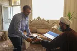 دیدار  رئیس اداره امور قرآنی اداره کل اوقاف استان مرکزی با حافظ سندروم داون