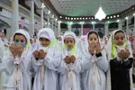 جشن تکلیف ۵ هزار نفری دختران در تبریز