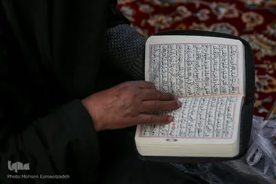 جزءخوانی قرآن کریم در حرم مطهر امام رضا(ع)
