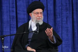 آیت‌الله خامنه‌ای، رهبر معظم انقلاب 
