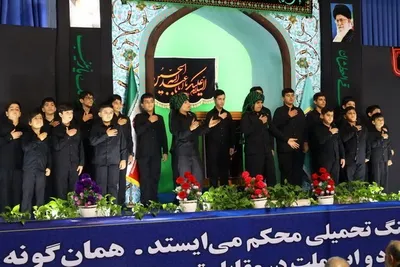اقامه نماز جمعه ساری با امامت آیت الله محمد باقر لائینی