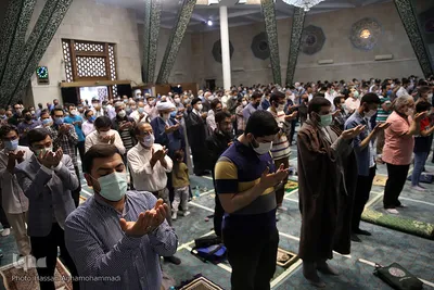 Fitr-Festgebet findet an der Universität Teheran statt