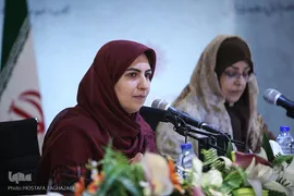 نشست تخصصی بازخوانی حیات اجتماعی و اخلاقی حضرت زهرا (س)
