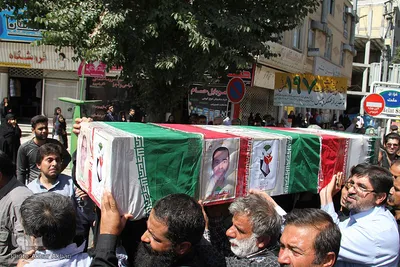 تشییع پیکر جانباز شهید اسکندر آذر در شهرکرد