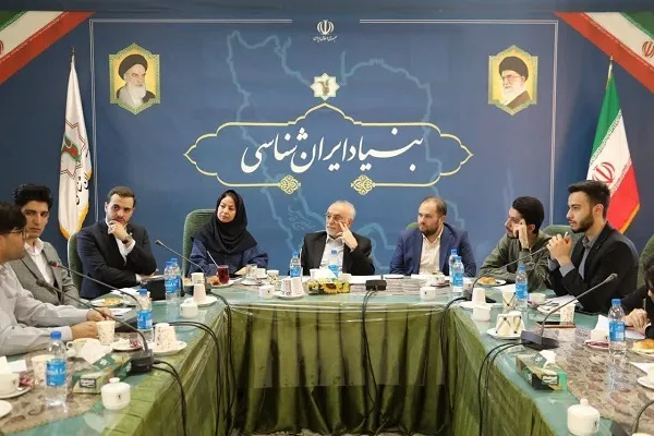 ایران‌شناسی سپر هویت ملی در برابر ایران‌هراسی است 