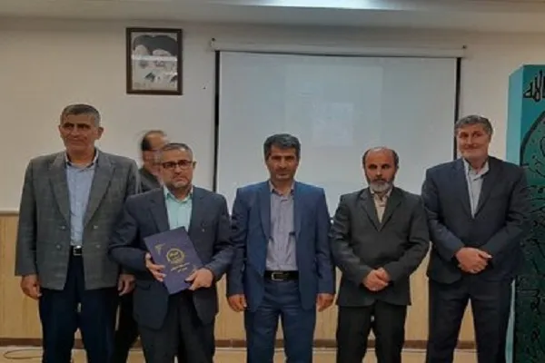 جهاددانشگاهی گیلان از مفاخر قرآنی تقدیر کرد + عکس