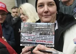 Les mosquées européennes confrontées aux barbecues de Pegida en plein ramadan!