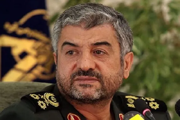 همچنان در کاخ سیاه‌تان بنشینید و در توهم ملاقات با مقامات ایرانی بمانید