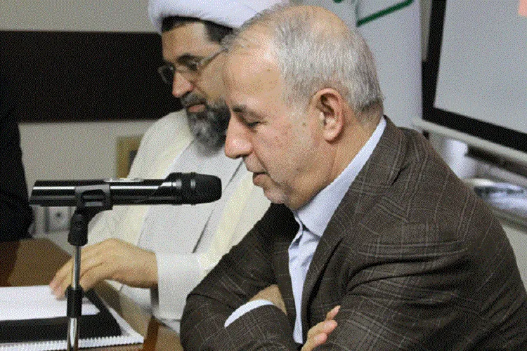 نماینده مردم رشت خادم افتخاری بقاع متبرکه شد