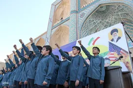 راهپیمایی ۱۳ آبان در یزد