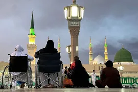 زائران بین‎المللی مدینه پیش از اعزام به مکه