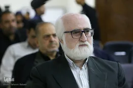  جواد محقق نویسنده، شاعر و روزنامه‌نگار در آیین رونمایی از کتاب «اربعین مرثیه»