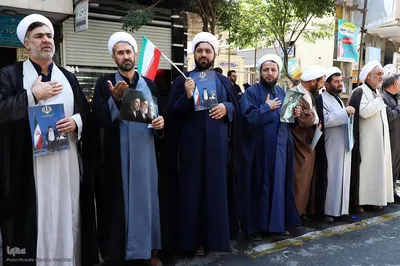 ویژه برنامه همگام با تشییع کنندگان آقای شهید ایران در اهر