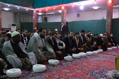 عمامه گذاری طلاب با حضور آیت الله العظمی مکارم شیرازی
