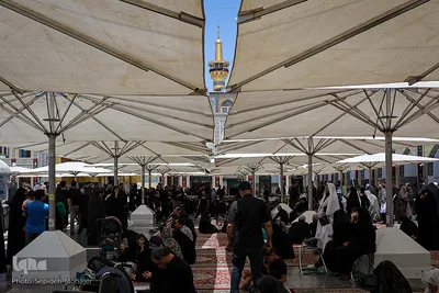 حرم مطهر رضوی در سوگ علمدار کربلا