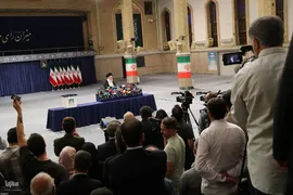 حضور رهبر معظم انقلاب در پای صندوق رأی انتخابات ریاست جمهوری