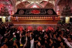 Kehadiran Luar Biasa Para Peziarah di Najaf Bertepatan dengan Haul Nabi (Saw)