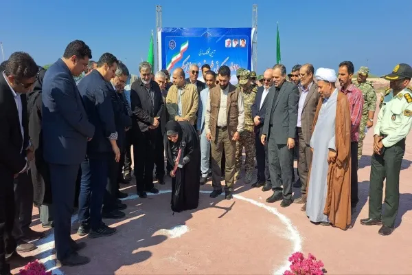 عملیات اجرایی ۱۱۰ واحد نهضت ملی مسکن در جزیره بوموسی آغاز شد