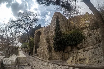 آرامگاه« خواجه عمادالدین محمود» در شیراز‎‎