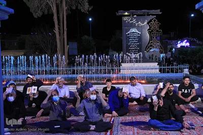 احیای شب بیست و یکم ماه مبارک رمضان در امامزاده سیدجعفر محمد(ع) یزد