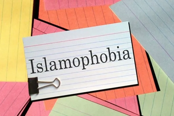 Pakistan Avrupa'da yayılan İslamofobi'den endişeli