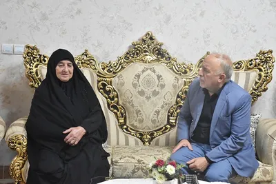 دیدار با خانواده شهدای غریب در لرستان