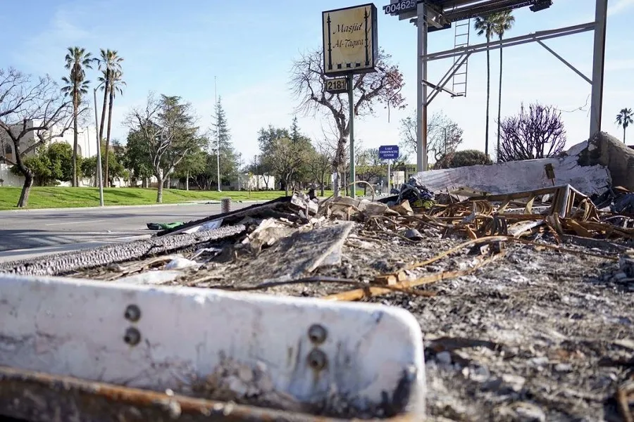 Muslim Community Finds Strength in Ramadan After Losing Mosque to Eaton Fire