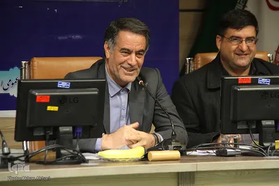 نشست خبری استاندار چهارمحال و بختیاری