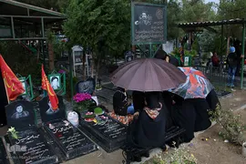 آخرین پنجشنبه سال در کنار شهیدان مدافع حرم