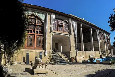باغ موزه هفت تنان یا تکیه هفت تنان در شیراز
