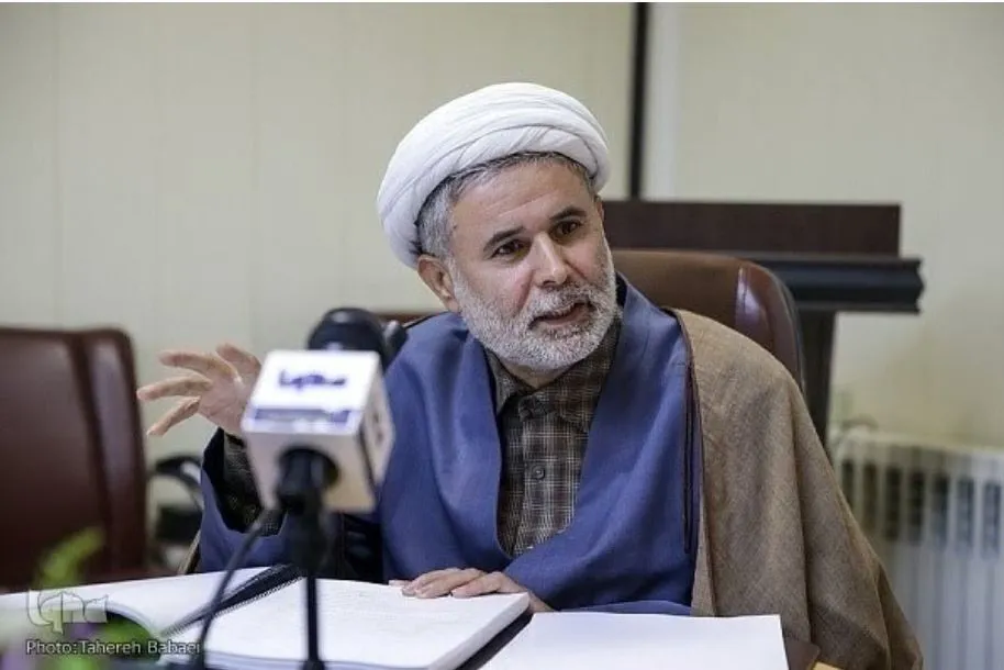 ایراد‌ات ناحق مهاجر و انصار در پذیرش امامت امام علی(ع)