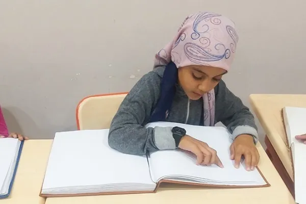 Görme engelli İremsu yedi günde Kur’an’a geçti