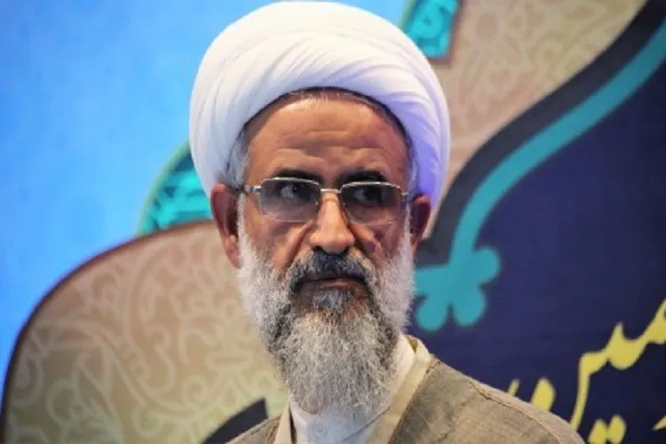 هنوز حق قرآن را ادا نكردیم/ تلاوت قرآن به یك برنامه مستمر تبدیل شود