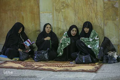 مراسم شب ۱۹ رمضان در مسجد جامع اصفهان
