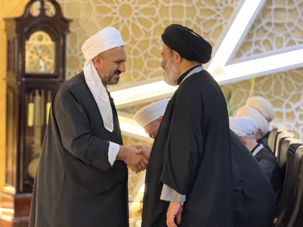 الإمام الحسين(ع) علّم البشرية أخلد درس في الوحدة ببذل الروح + صور