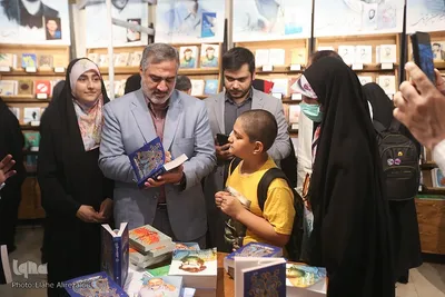 جشن امضای احمد ابوالقاسمی قاری بین امللی کشور